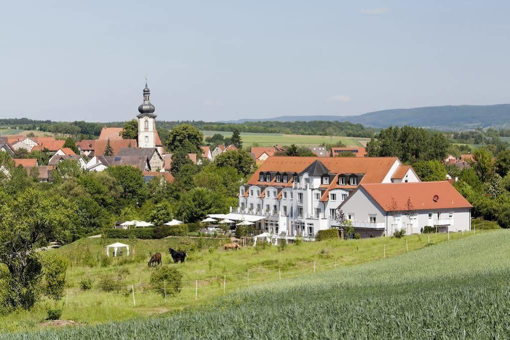 Landhotel Rügheim 외부 사진